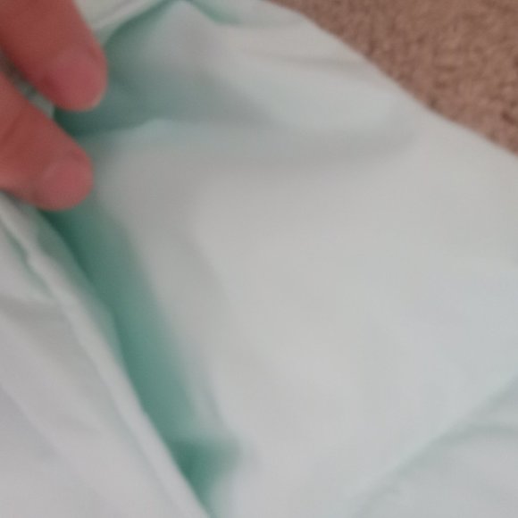 Aritzia SuperPuff Shorty Vest - Picture 6 of 7